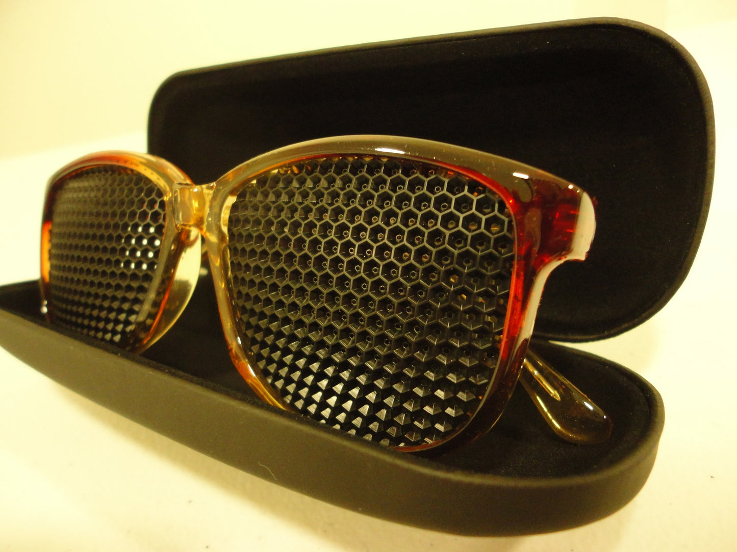 Hexagonal Pinhole Glasses - New Zeland
